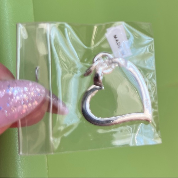 Sterling Silver 925 and CZ Heart Shaped Pendant Brand New in Packaging - Picture 2 of 4